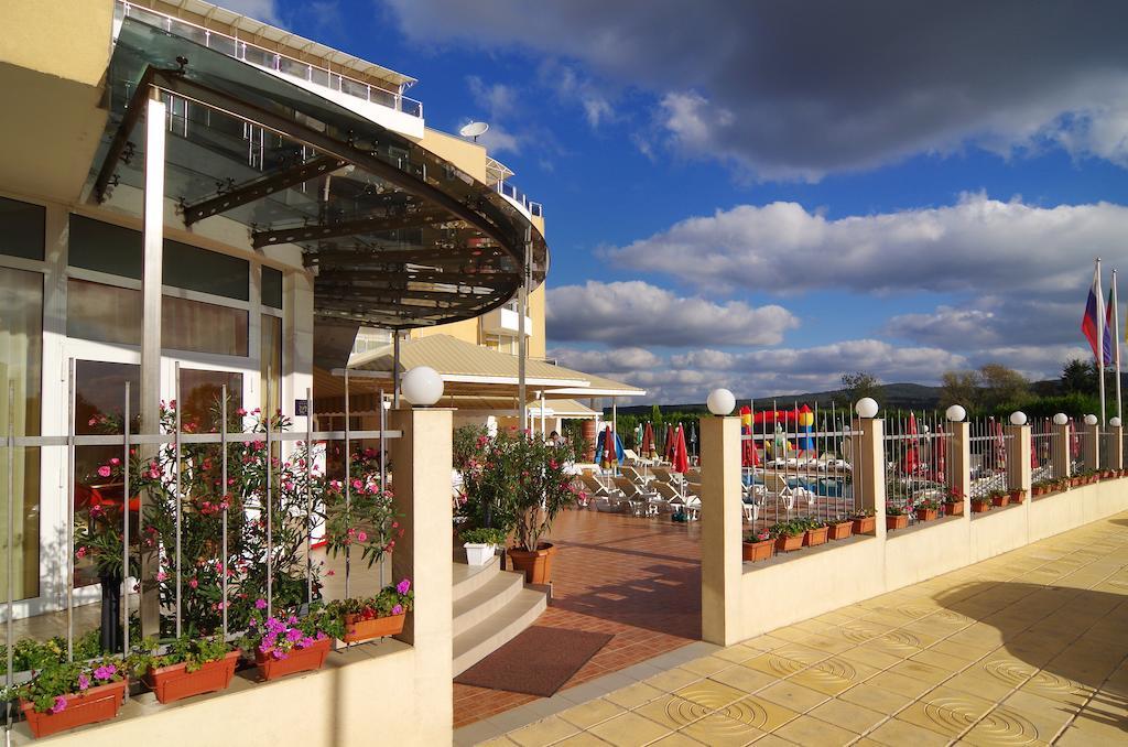 Hotel Plamena Palace Primorsko Exterior photo