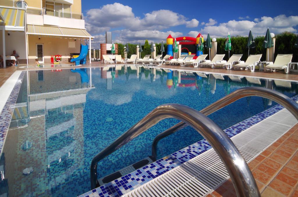 Hotel Plamena Palace Primorsko Exterior photo